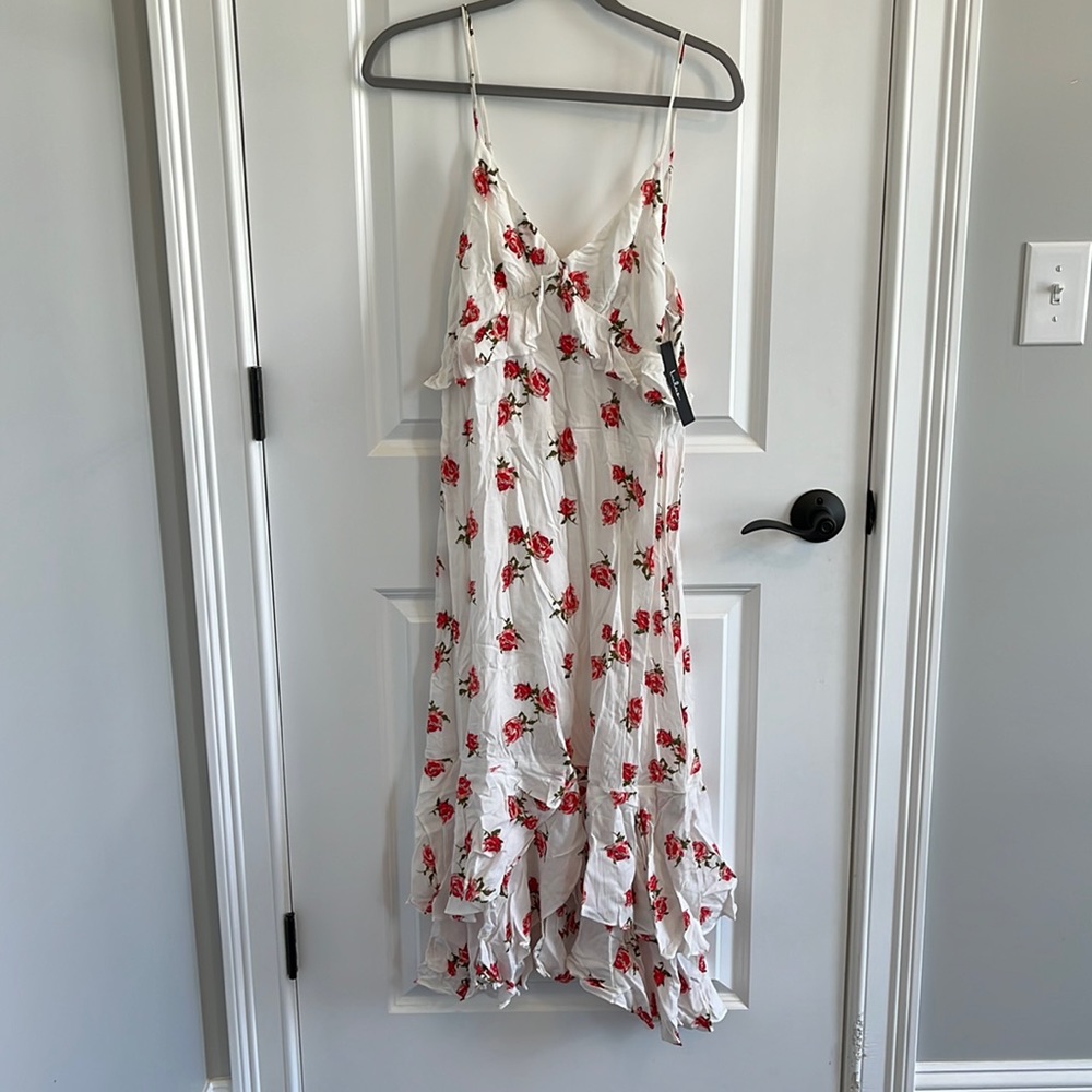 Lulus flower printed high-lo midi dress.